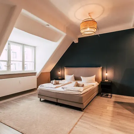 Luga Homes - Nikolaikirche Apartment