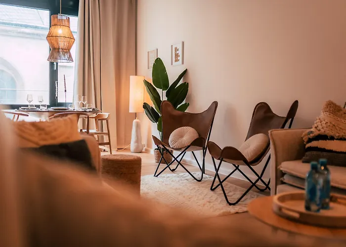 Luga Homes - Nikolaikirche *