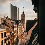Luga Homes - Nikolaikirche *