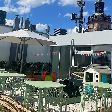 Luga Homes - Nikolaikirche Apartment