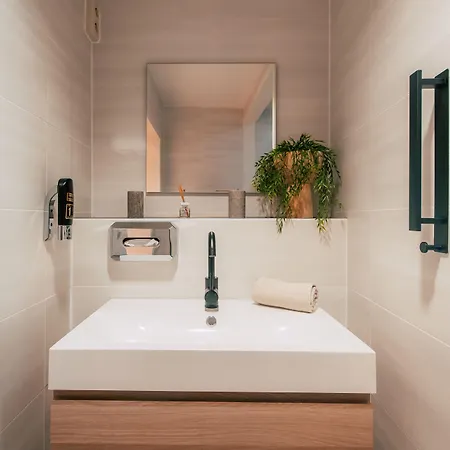 Luga Homes - Nikolaikirche شقة لبسيا