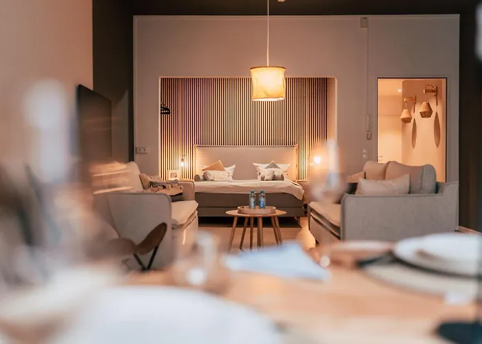 Luga Homes - Nikolaikirche *