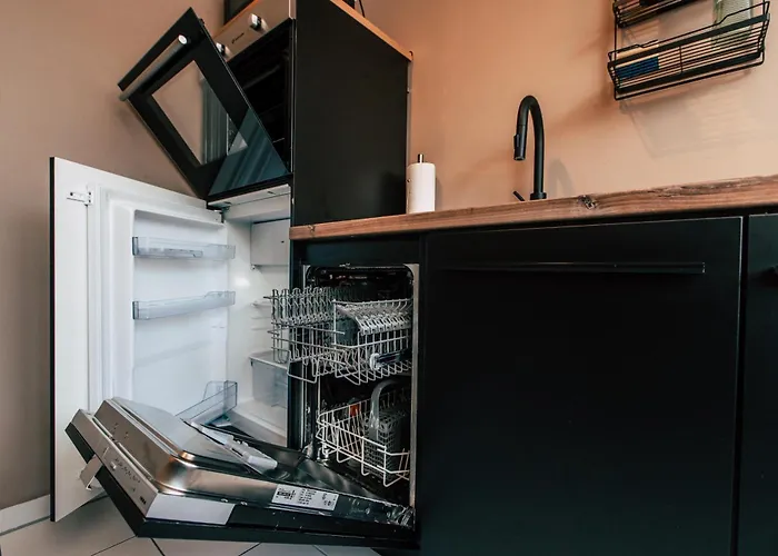 Luga Homes - Nikolaikirche * Leipzig