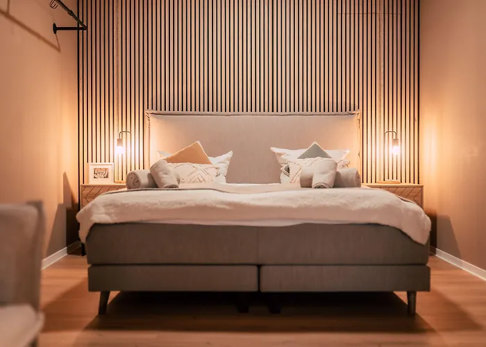 Luga Homes - Nikolaikirche * Leipzig